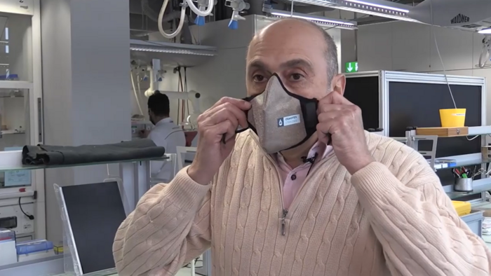 Netzwoche: ZHAW-Maske killt Coronaviren auf Knopfdruck